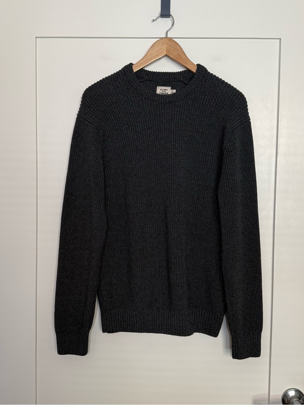 Flint And Tinder Bolinas Sweater Mens Sz M Charcoal Crewneck Recycled Cotton